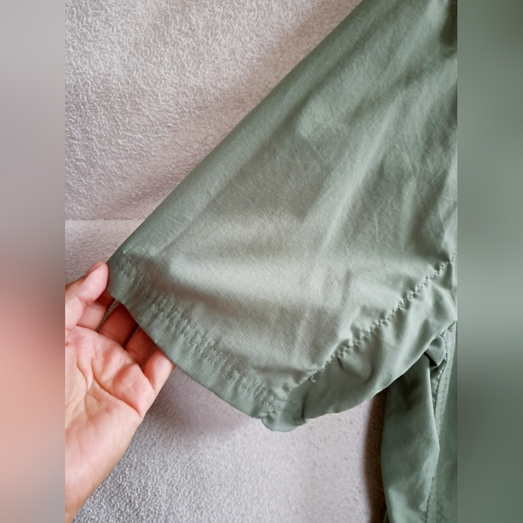 Men's REI Green Button Down Shirt - Picture 3 of 15